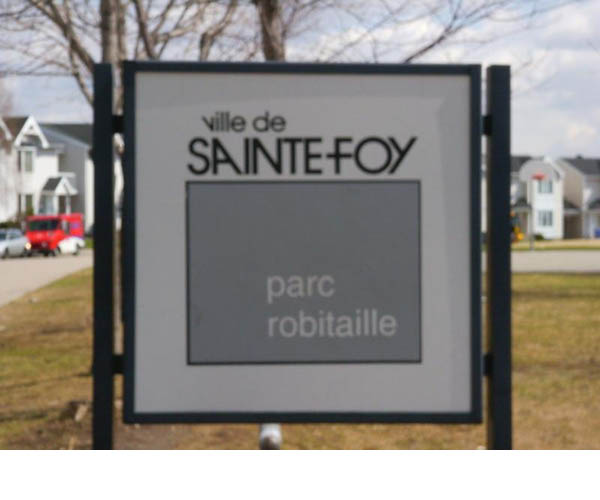 Parc Robitaille (eng)